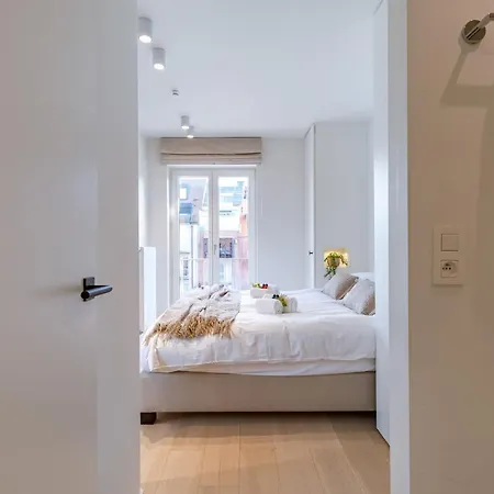 Stunning Fully Renovated Apartment In The Center Of Knokke With Parking Knokke-Heist