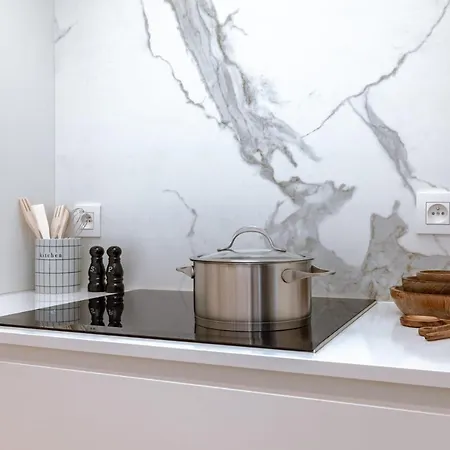 Stunning Fully Renovated Apartment In The Center Of Knokke With Parking * Knokke-Heist